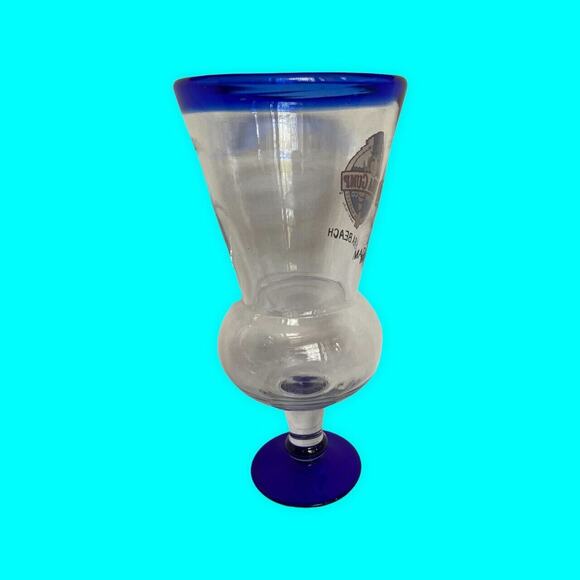 Bubba Gump Shrimp Company Madiera Beach Hurricane Glass Clear/Cobalt Blue - Picture 5 of 7